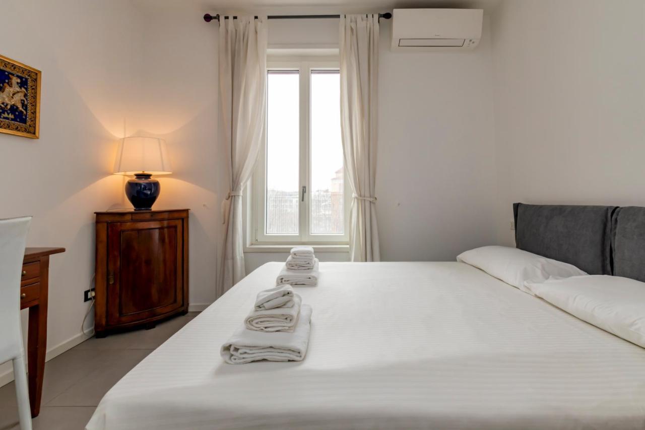 Апартаменты Cosy 1 Bed Flat With Terrace Милан Экстерьер фото